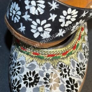 Hand-Painted Truck Art Floral Khussa 05