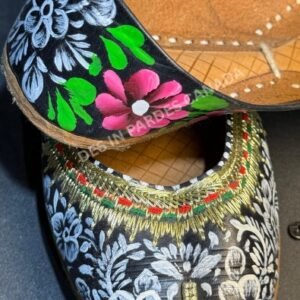 Hand-Painted Truck Art Floral Khussa 06