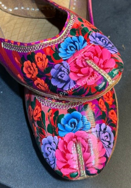 Hand-Painted Truck Art Floral Khussa 10