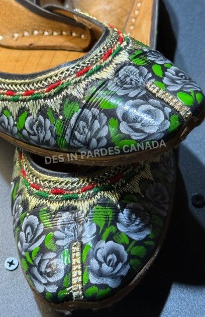 Hand-Painted Truck Art Floral Khussa 27