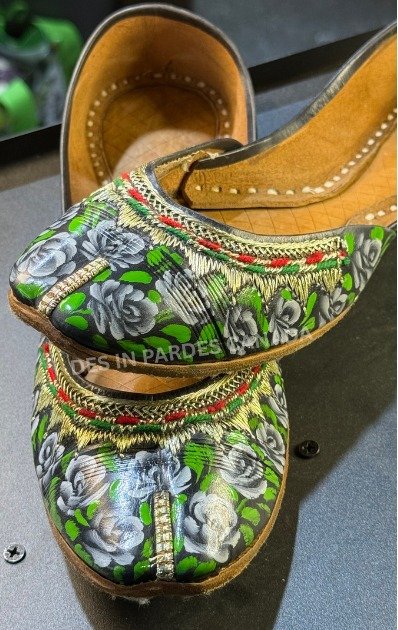 Hand-Painted Truck Art Floral Khussa 27 - Image 2