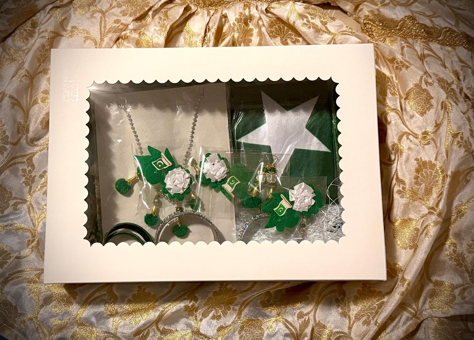 14th August Azadi Box from Des in Pardes - Image 2